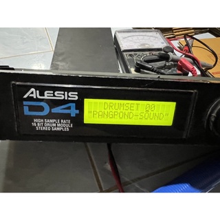 จอ ALESIS D4 พื้นเขียว ตัวหนังสือดำ สามารถนำไปเปลี่ยนได้เลย จอพร้อมชุดสายแพร