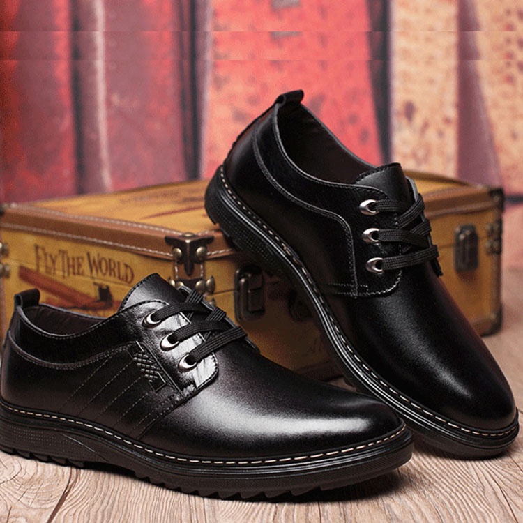 ร้องเท้าผ้าใบ รองเท้าแฟชั่นผู้ชาย รองเท้าคัทชูชายเย็บพื้น Autumn New Casual Sports Shoes Single Shoes Leather Men's Shoe