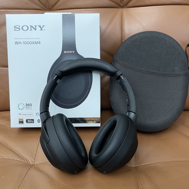 Sony WH-1000XM4 หูฟังฟูลไซส์ ไร้สาย ตัดเสียงรบกวน มือสองสภาพนางฟ้า กล่องครบ อุปกรณ์ครบ ของแท้ซื้่อจากร้าน มั่นคง munkong