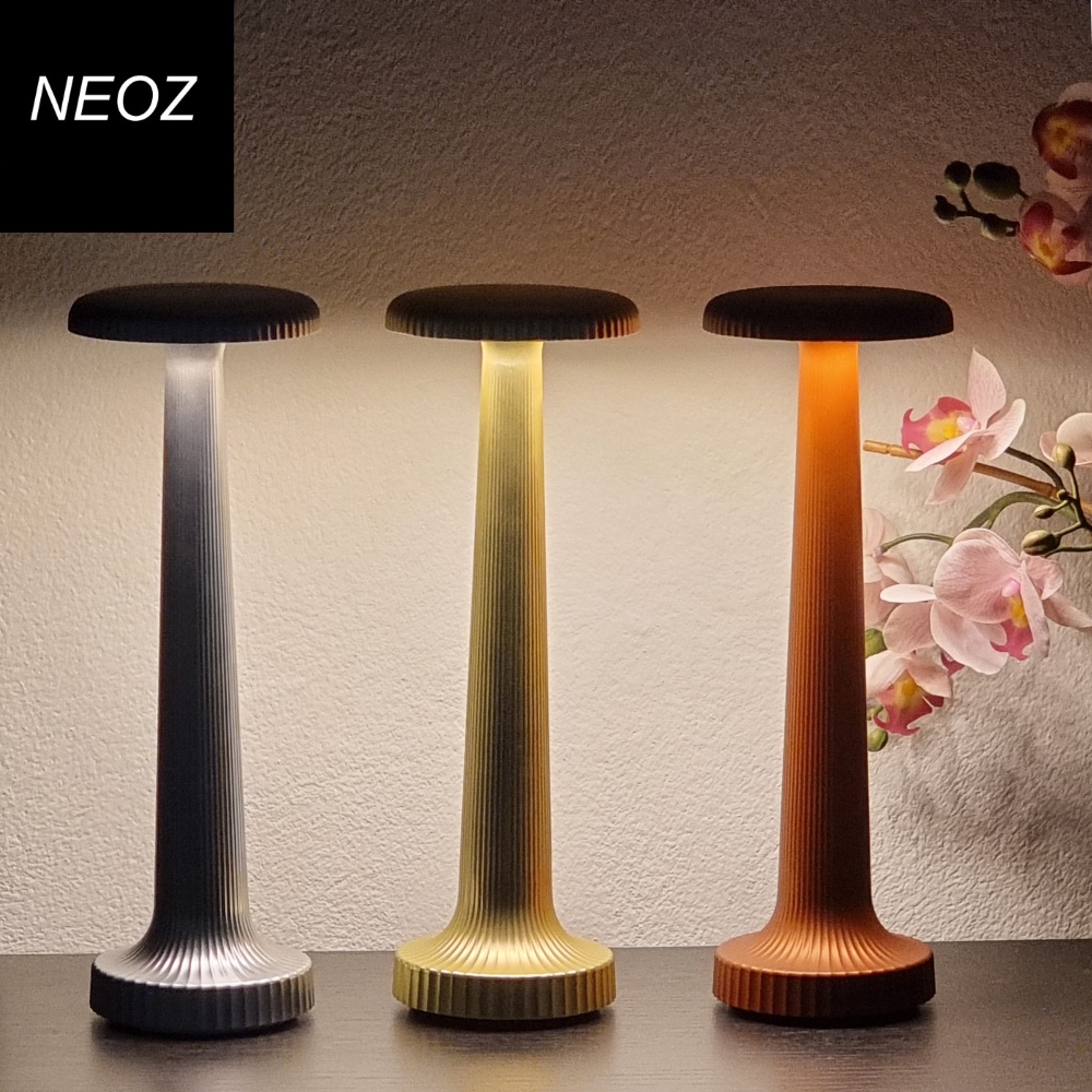 NEOZ โคมไฟตั้งโต๊ะไร้สาย- รุ่นTall Poppy cordless table lamp inclusive Single base charger