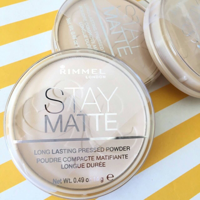 Rimmel Stay Matte Pressed Powder สี Translucent