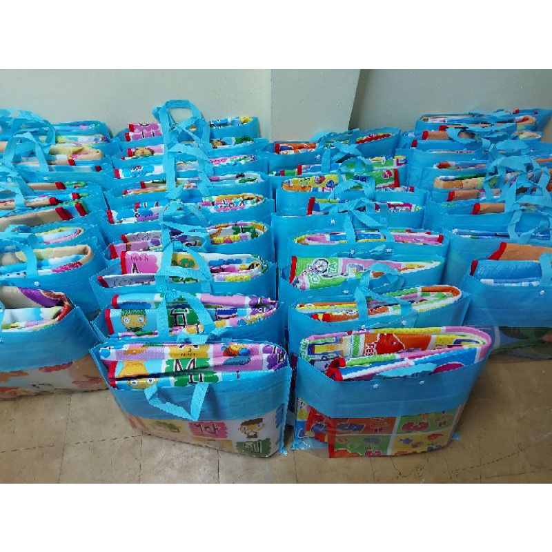 เสื่อฟรอย 5ฟุตกับ6ฟุต ลายหน้ารัก!!คละลาย!!ขนาดอาจจะไม่5ฟุต6ฟุตเป๊ะๆสุ่มลาย