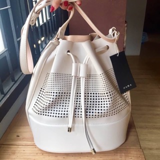 Zara Women Bucket Bag With Leather Detail 💕🍭