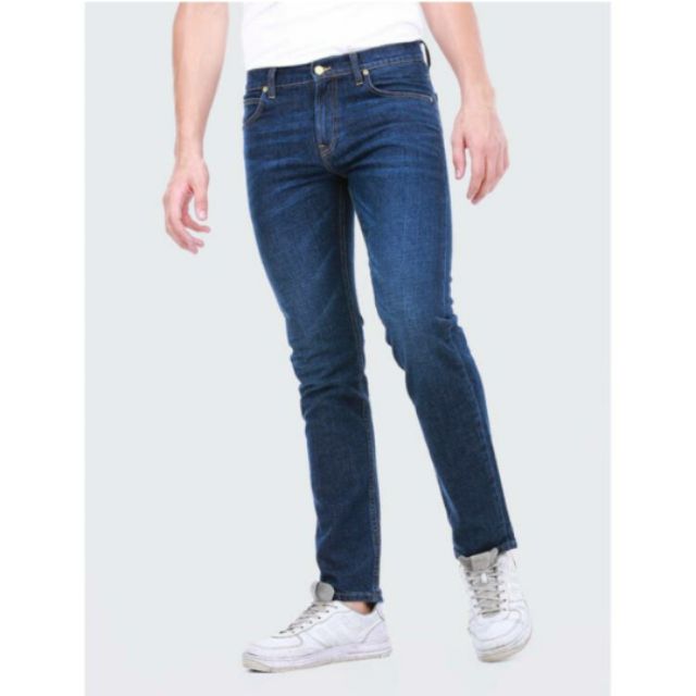 ราคา  450 ฿ จากราคาป้าย  1,890 ฿ 
กางเกงยีนส์ผู้ชาย LEE รุ่น LE 19737104
 Size.  31/31