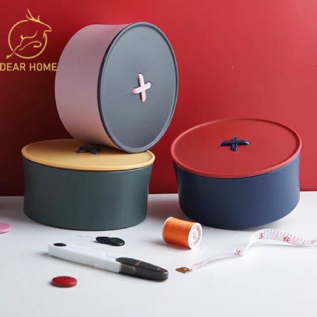 Dear Home กล่องเครื่องมือเย็บผ้า กล่องเก็บอุปกรณ์เย็บผ้า เข็ม เทปวัด กรรไกร ด้าย กล่องเย็บผ้าพกพา