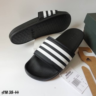 รองเท้าแตะAdidas (size38-44)สีดำ