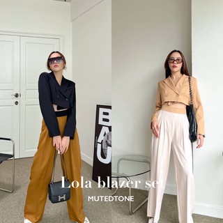 Mute - Lola blazer set ชุดเซ็ต 2ชิ้น เสื้อครอป เบลเซอร์+กางเกงขายาว ขากระบอก