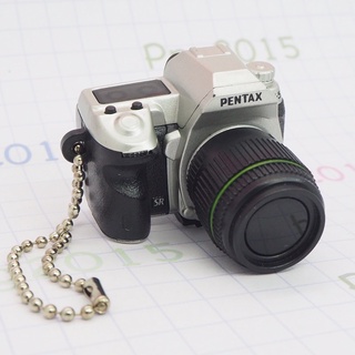 PENTAX Capsule Mini Camera Keychain - PENTAX K5 Limited Silver Camera