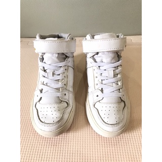 รองเท้าหุ้มข้อเด็ก Offwhite ยี่ห้อ DC Shoe Co USA ขนาด 17 มือสองญี่ปุ่น (สภาพ 90%) คัดพิเศษ