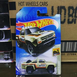 รถเหล็ก HotWheels 87 Dodge D100