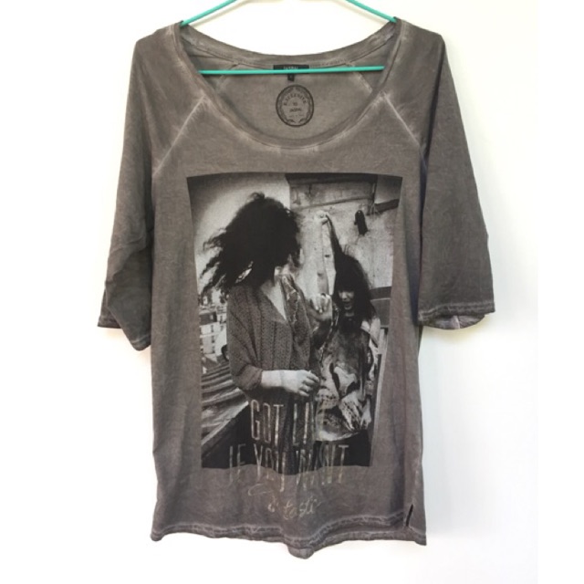 เสื้อยืด Jaspal
