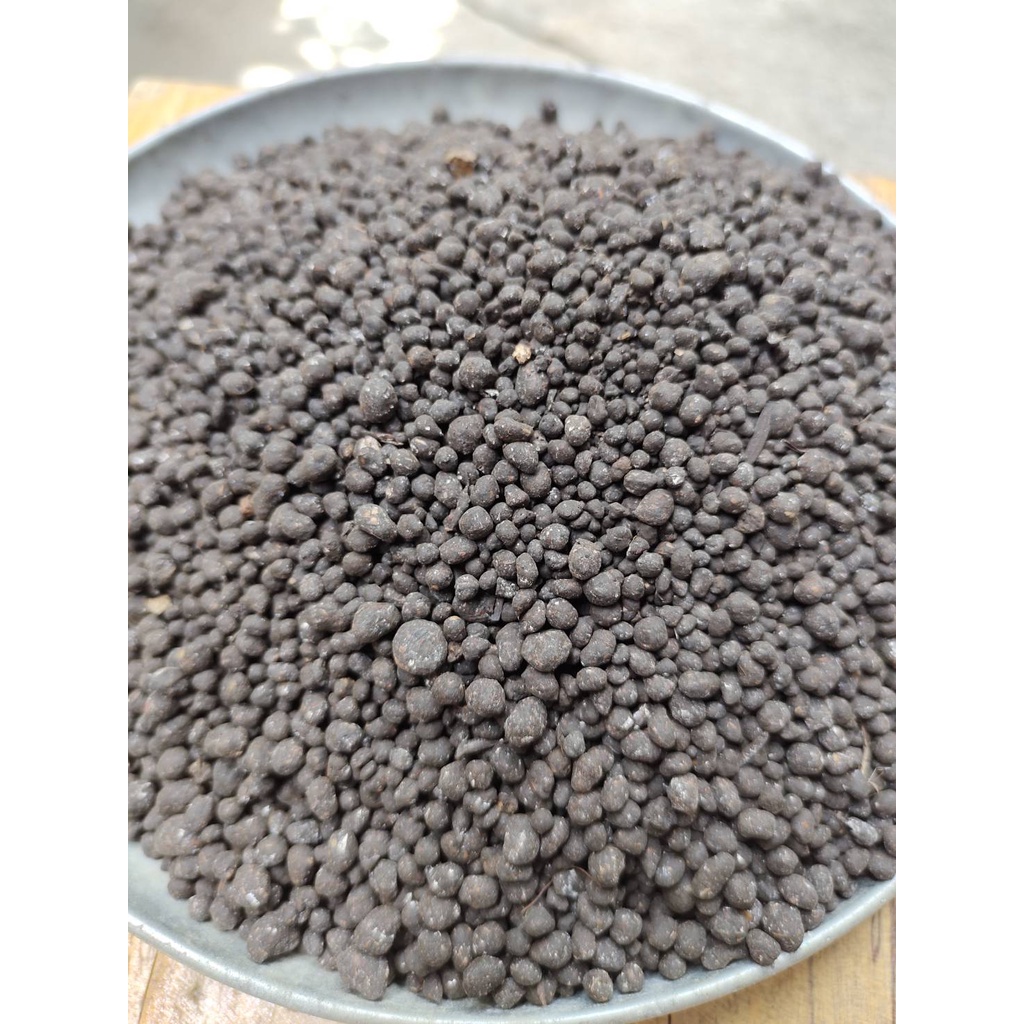 มูลไก่อัดเม็ด ขี้ไก่พร้อมใช้ chicken manure pallets ขนาดบรรจุ 1 กิโลกรัม ราคา ถูกที่สุด ดีลบีเคเค แกลเลอรีภาพที่ 4
