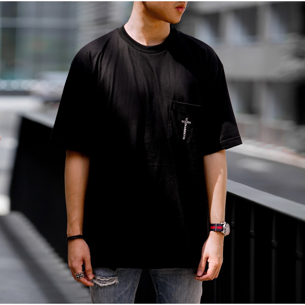 *สินค้าหมด* Oversized T-Shirt (มีกระเป๋า)- VELIKA Cross Addicted with Pocket (Crystal Black)