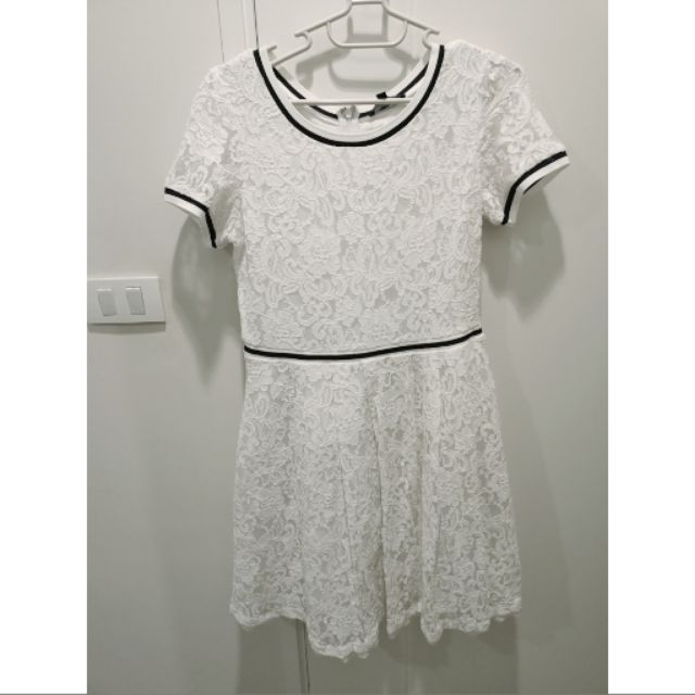 EP​ dress​ เดรสลูกไม้​ size​ M