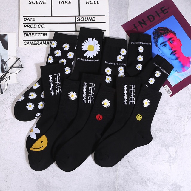 HOT 🔥ลายดอกคีปปิ้งเดซี่🌼ลายเดียวก้นกับดารา ถุงเท้าดอกเดซี่ แฟชั่น ไชสั36-42 NO.34