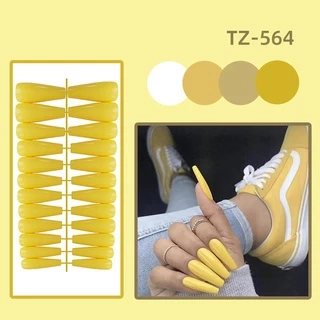 เล็บปลอม หลายสี เนิื้อเงาวาว 24 ชิ้น