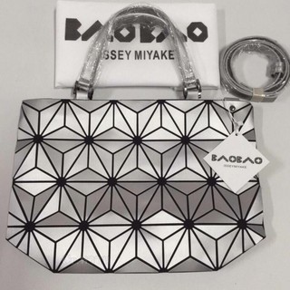 BAO BAO ISSEY MIYAKE NEW STYLE COLOR WHITE