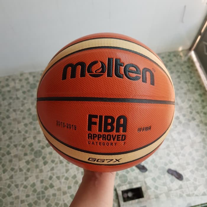 บาสเกตบอล Molten GG7X พร้อมวาล์ว Bonus Net
