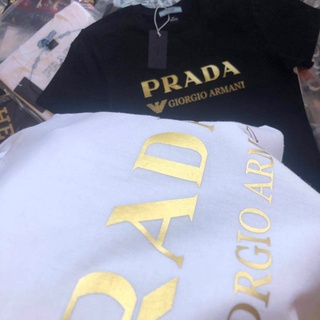 [S-5XL]เสื้อยืดคอกลม ผ้าฝ้ายแท้ พิมพ์ลายตัวอักษร Prada สไตล์ยุโรป และอเมริกา