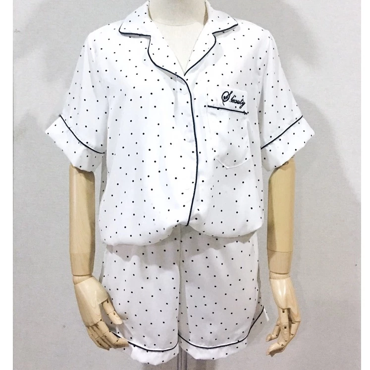 ชุดนอนผ้า Premium i Silk ลายจุด ชุดนอนผู้หญิง ชุดนอนน่ารัก ชุดนอนราคาถูก ชุดนอนไม่ได้นอน thumbnail 5