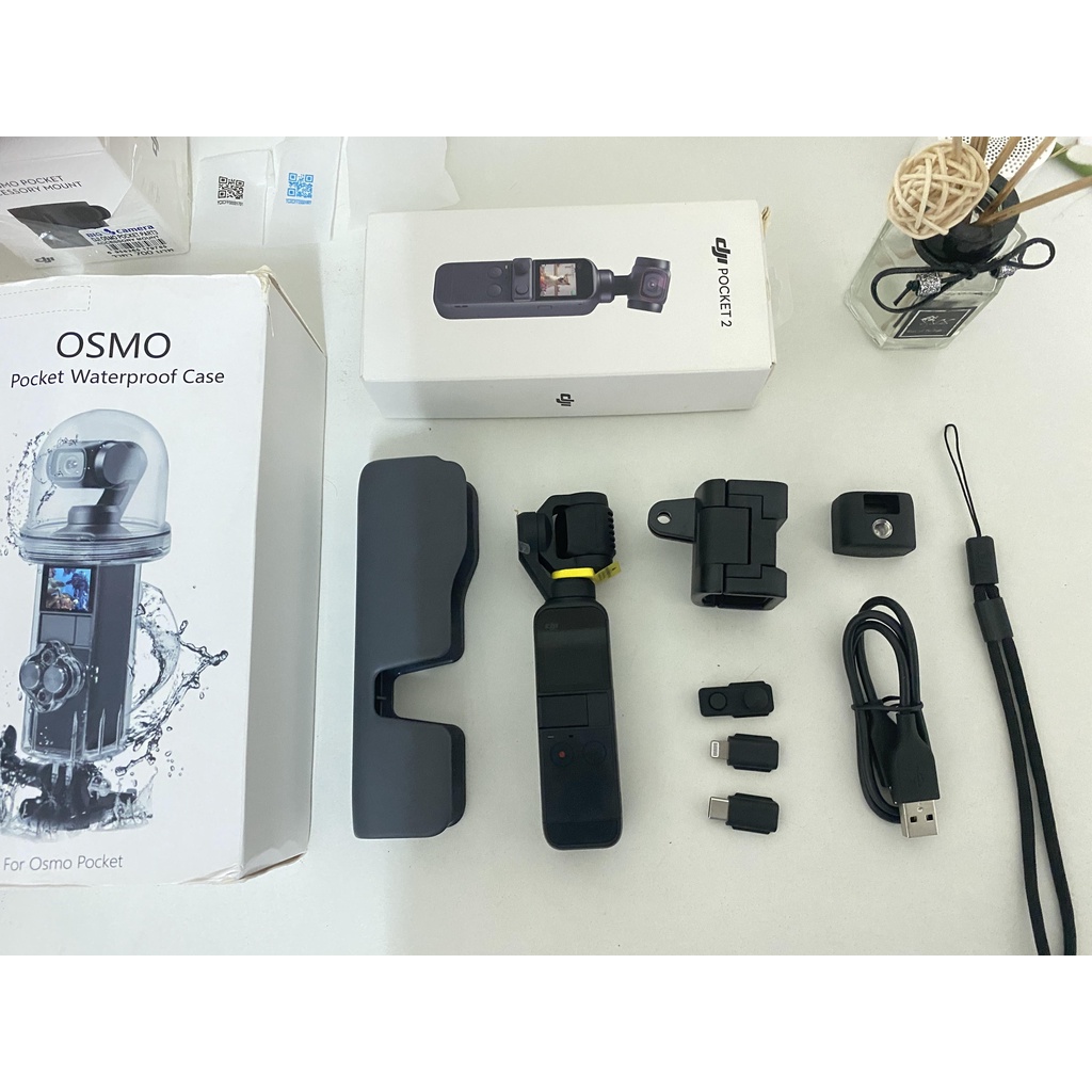 กล้อง dji osmo pocket 2 มือสองสภาพใหม่มาก ❗️ฟรีของแถม เคสกันน้ำ 60ม. และ อุปกรณ์เสริมเชื่อมขาตั้งกล้อง