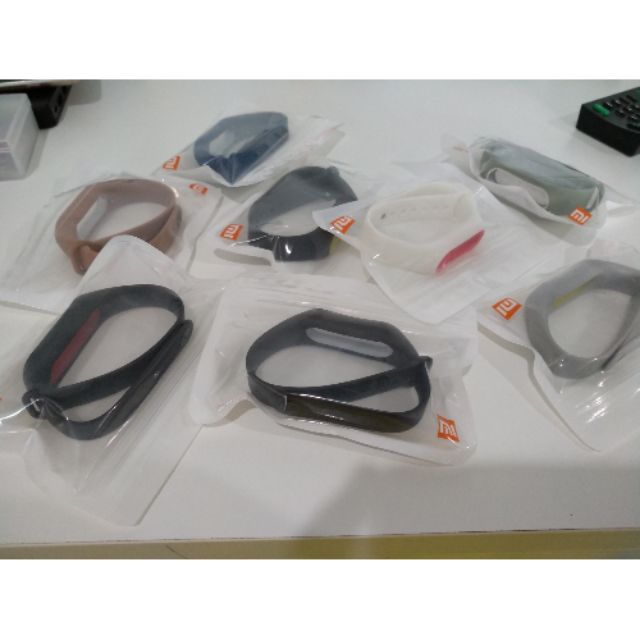 สายรัดนาฬิกา สำหรับ mi brand 2 สีสวย มีอย่างละเส้นเท่านั้น