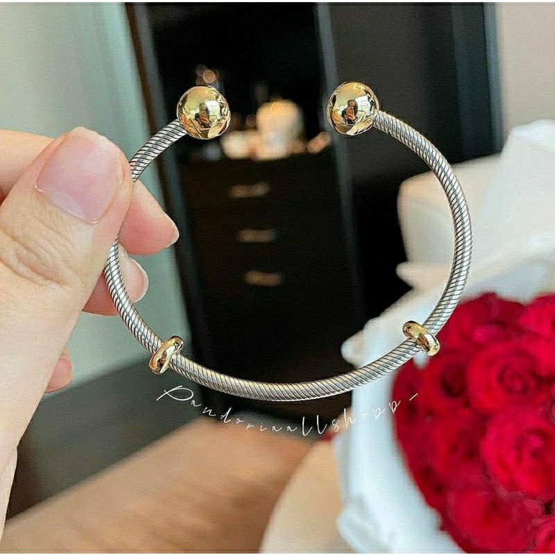 (ของแท้100%)Pandora​ Shine​ Open​ Bangle​ กำไลหัวเปิดสีทอง