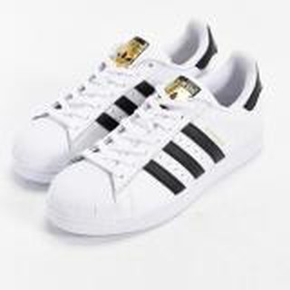 รองเท้าผ้าใบสีขาว อาดิดาส ADIDAS SUPERSTAR ฉลอง 45 ปี “ซุปเปอร์สตาร์ คลาสสิก” CLASSIC WHITE ++ จาก ADIDAS