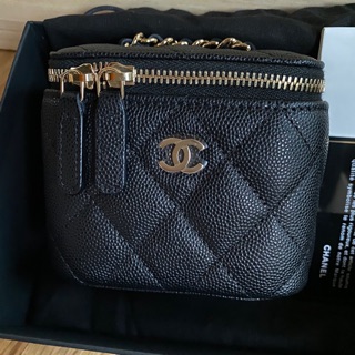 Chanel Vanity Case Black GHW Holo 29