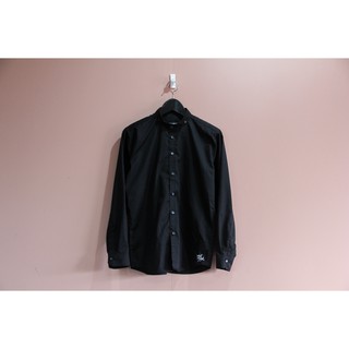 Cutaway Collar Shirt