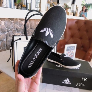 A794 รองเท้าผ้าใบ slip on ทรงสวย แมทซ์เสื้อผ้าง่ายจ้า