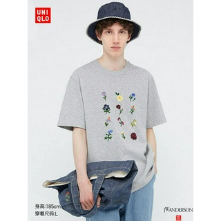 เสื้อยืดผ้าฝ้ายพิมพ์ลายเสื้อยืดคอก ลมแขนสั้นพิมพ์ลาย Uniqlo ( Design Collaboration Models )