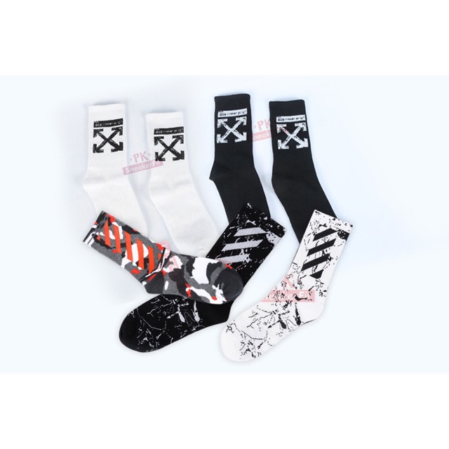 ถุงเท้า Offwhite