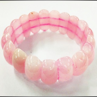 สร้อยข้อมือโรสควอตซ์ (Rose Quartz)