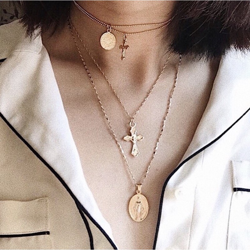 layered nacklace gold color
