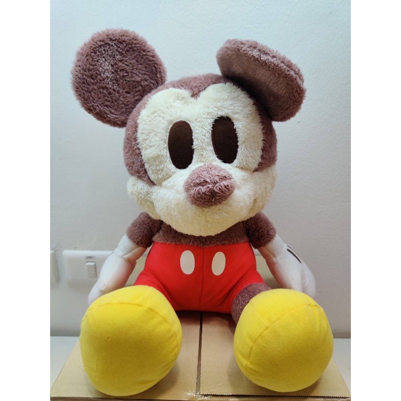 ตุ๊กตา Mickey Mouse สีพาสเทล