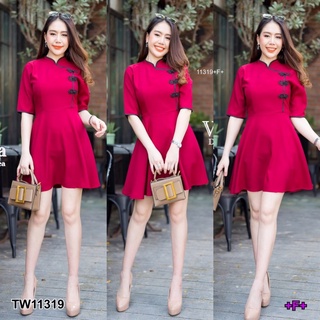 ME11319 Dress เดรสกี่เพ้าแดง ต้อนรับเทศกาลตรุษจีนมาแล้วคร้า เนื้อผ้าซาร่า กระโปรงบานทรงทวิส งานอกไขว้แต่งกระดุมจีน คอตั้