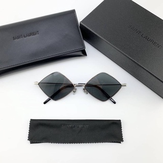 แว่นตากันแดด YSL Dimonnd shaped sunglasses