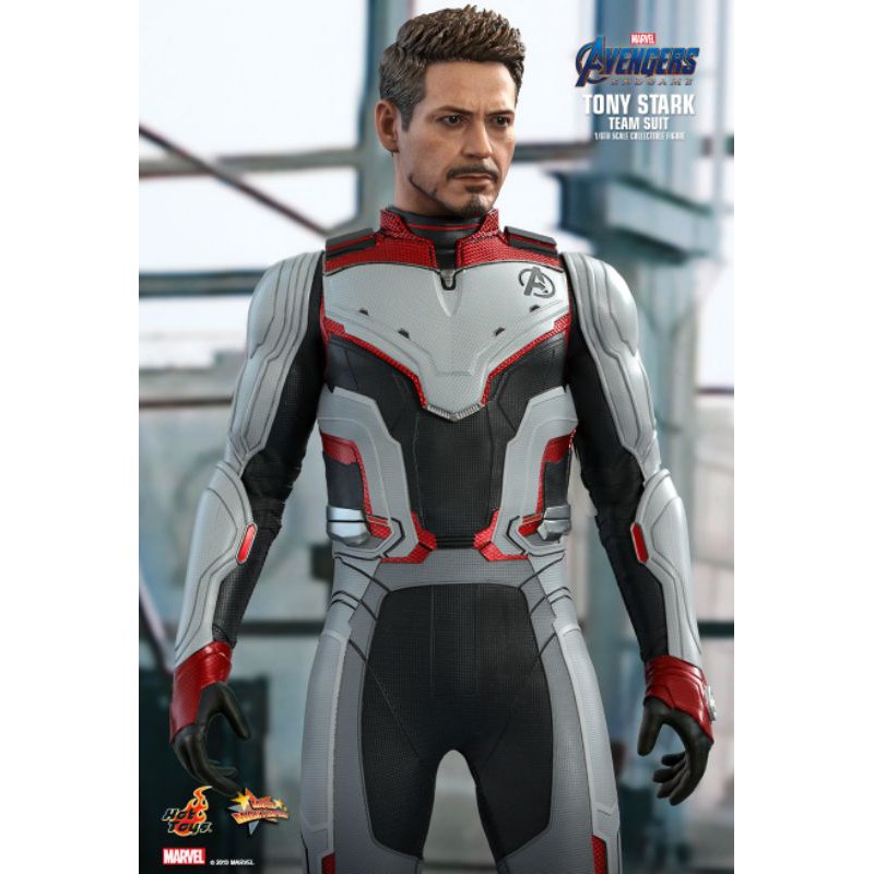 MMS537 HOT TOYS Avengers: Endgame Tony Stark (tuta squadra) (Nuovo) EUR