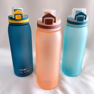 [พร้อมส่ง] [ในไทย] 850 ml. ขวดน้ำดื่มพลาสติกพกพาขนาด 850 มิลลิลิตร