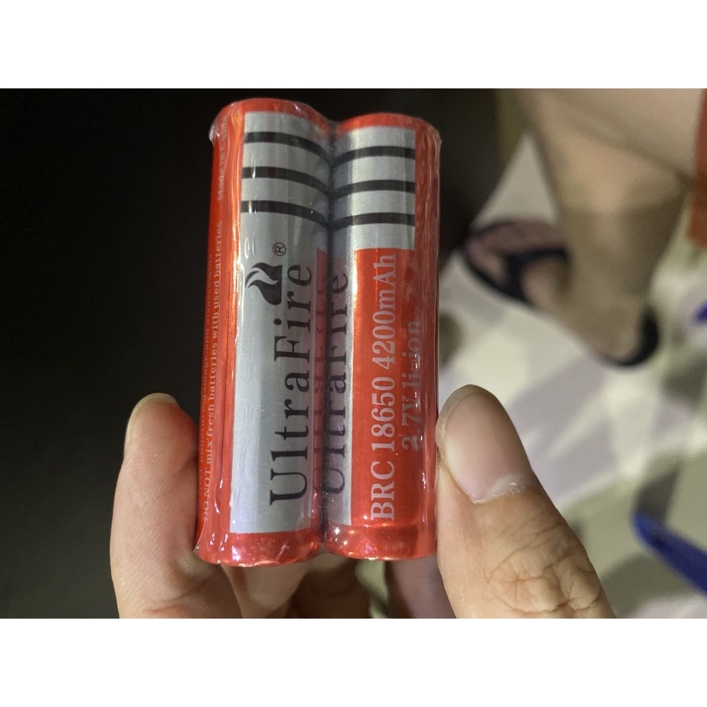 ถ่านชาร์ต รุ่น 18650 3.7V 4,000 mAh (สีแดง)