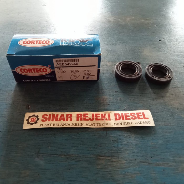 ซีลน้ํามัน TC 17 x 30 x 7 ซีลน้ํามัน TC 17 30 7 ซีลน้ํามัน 17x30x7