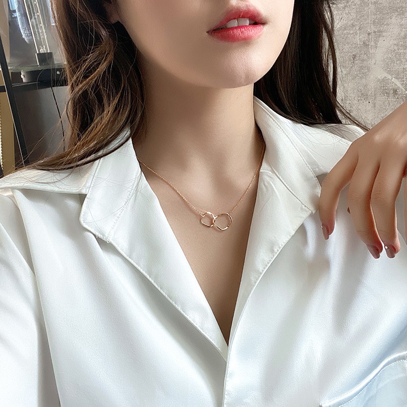 Metal double ring interlocking necklace female tide net red clavicle ...