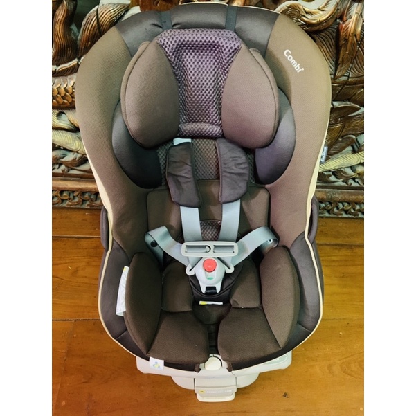 Combi zeus outlet turn car seat