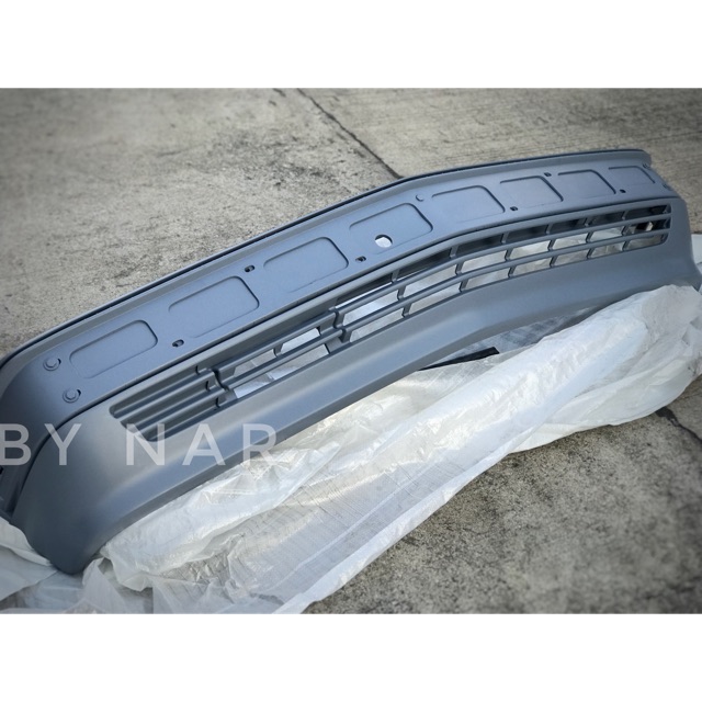 กันชนหน้าBenz w201 190e