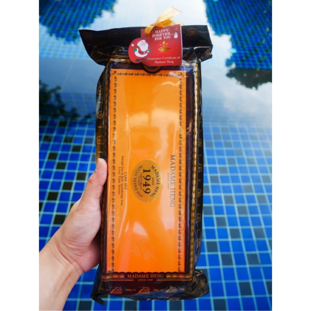150กรัม✖️3ก้อน  สบู่รีไบร์ท เฟสแอนด์บอดี้ อโรมาเธอราปี madame heng rebright face and body aromatherapy spa