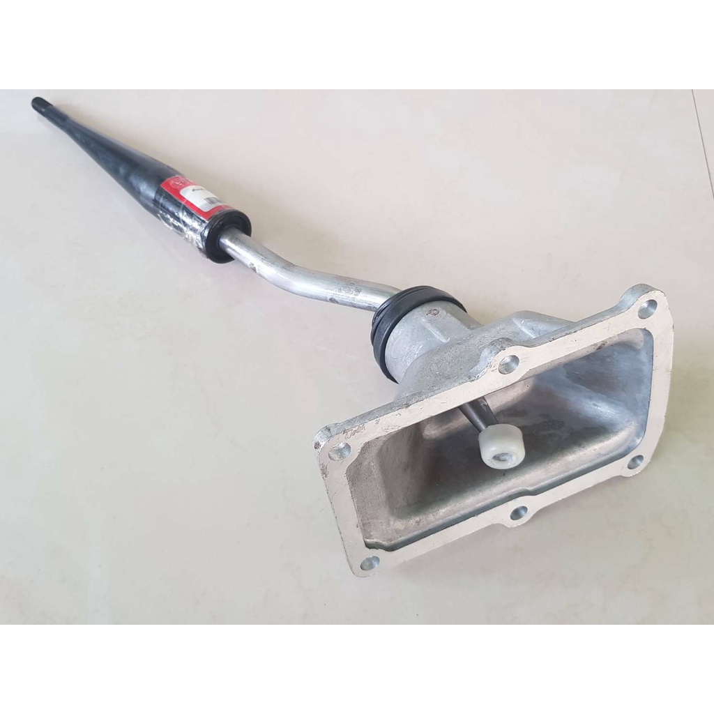 คันเกียร์+เบ้าคันเกียร์ TOYOTA VIGO 3000,1KD 4WD ไต้หวัน ชุดละ1,600บาท