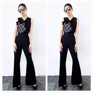 Jumpsuit ขายาวทรงสวยสีดำ (โค้ดช้อปฟรี 90 บาท)