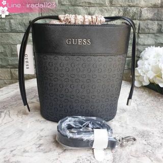 Guess Bucket Bag ของแท้ ราคาถูก