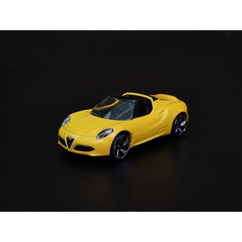 majorette alfa romeo vehicle สีเหลือง หายาก